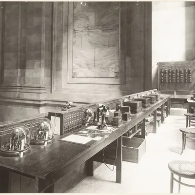 Phòng máy ticker của Sở Giao dịch Chứng khoán New York năm 1922